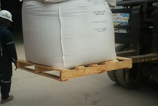 Silica sand